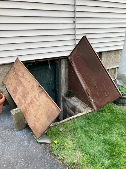 PROBLEM CELLAR DOOR IN RIDGEFIELD PARK